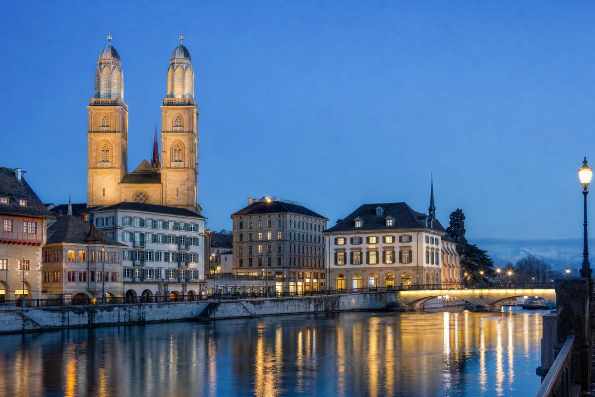 Zürich, Switzerland — Limmat lanes, Bahnhofstrasse windows and lakefront Sunday calm